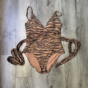 Aerie Pique Animal Print Wrap One Piece Swimsuit Size Large Long
